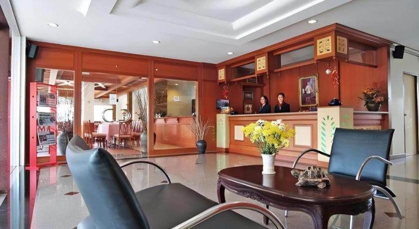 Kiengpiman Hotel Mukdahan Exteriör bild